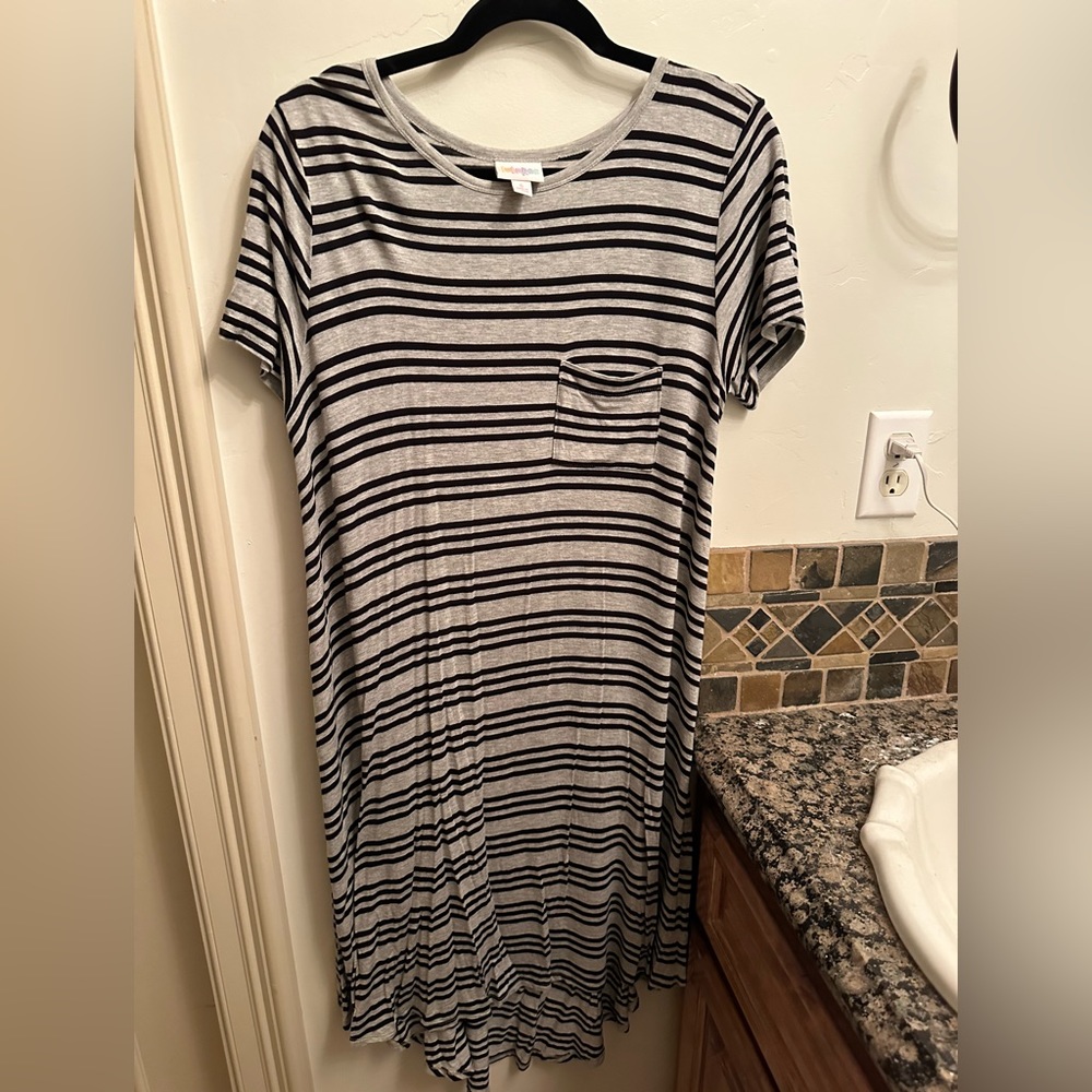 Lularoe Carly
